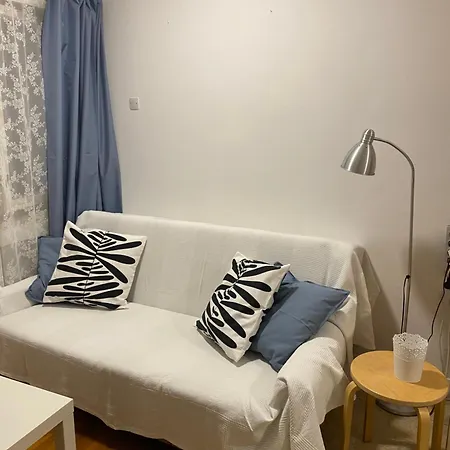 Maka Apartment Split